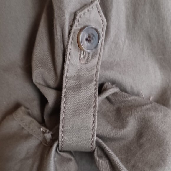 Olive Green Button-front V-neck Dress size Large - Picture 3 of 5